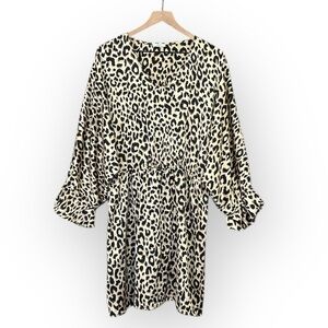 Jodifl Leopard Print Long Sleeve V-Neck Dress Ruffle Detail Women’s Size Large